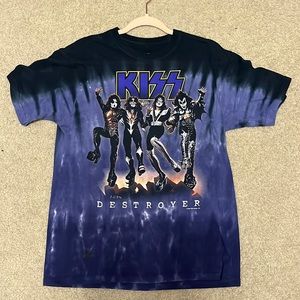 Purple black and white tie dye kiss band shirt. Size medium